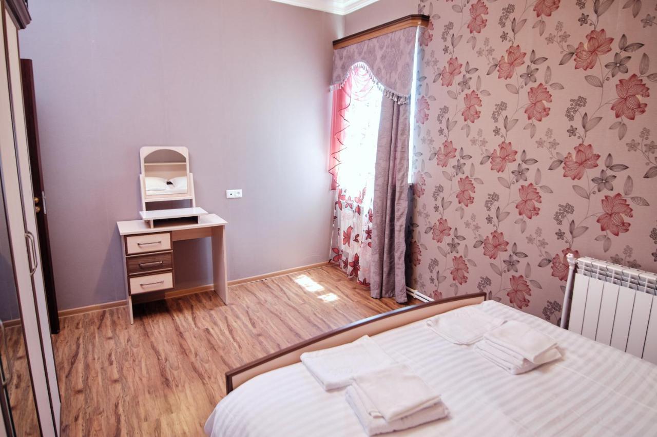 Ro Metro Aparthotel Gyumri Luaran gambar