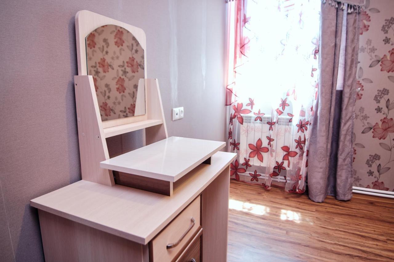 Ro Metro Aparthotel Gyumri Luaran gambar
