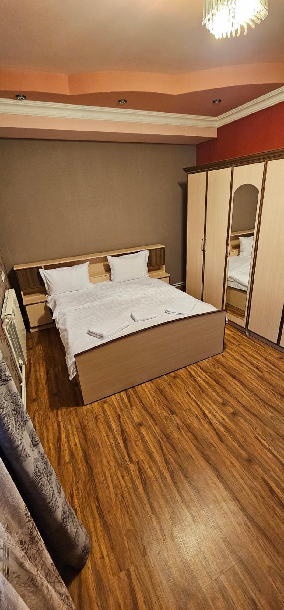 Ro Metro Aparthotel Gyumri Luaran gambar